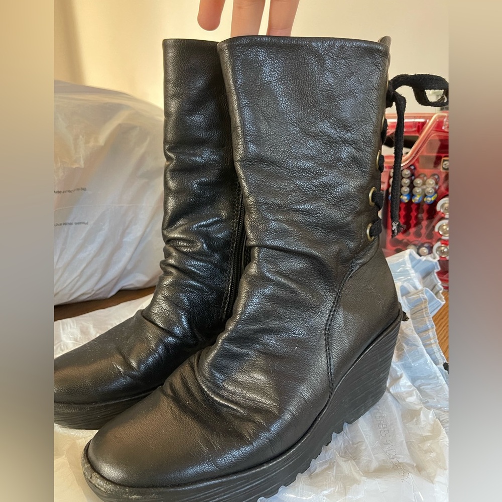 London Fog Leather Boots